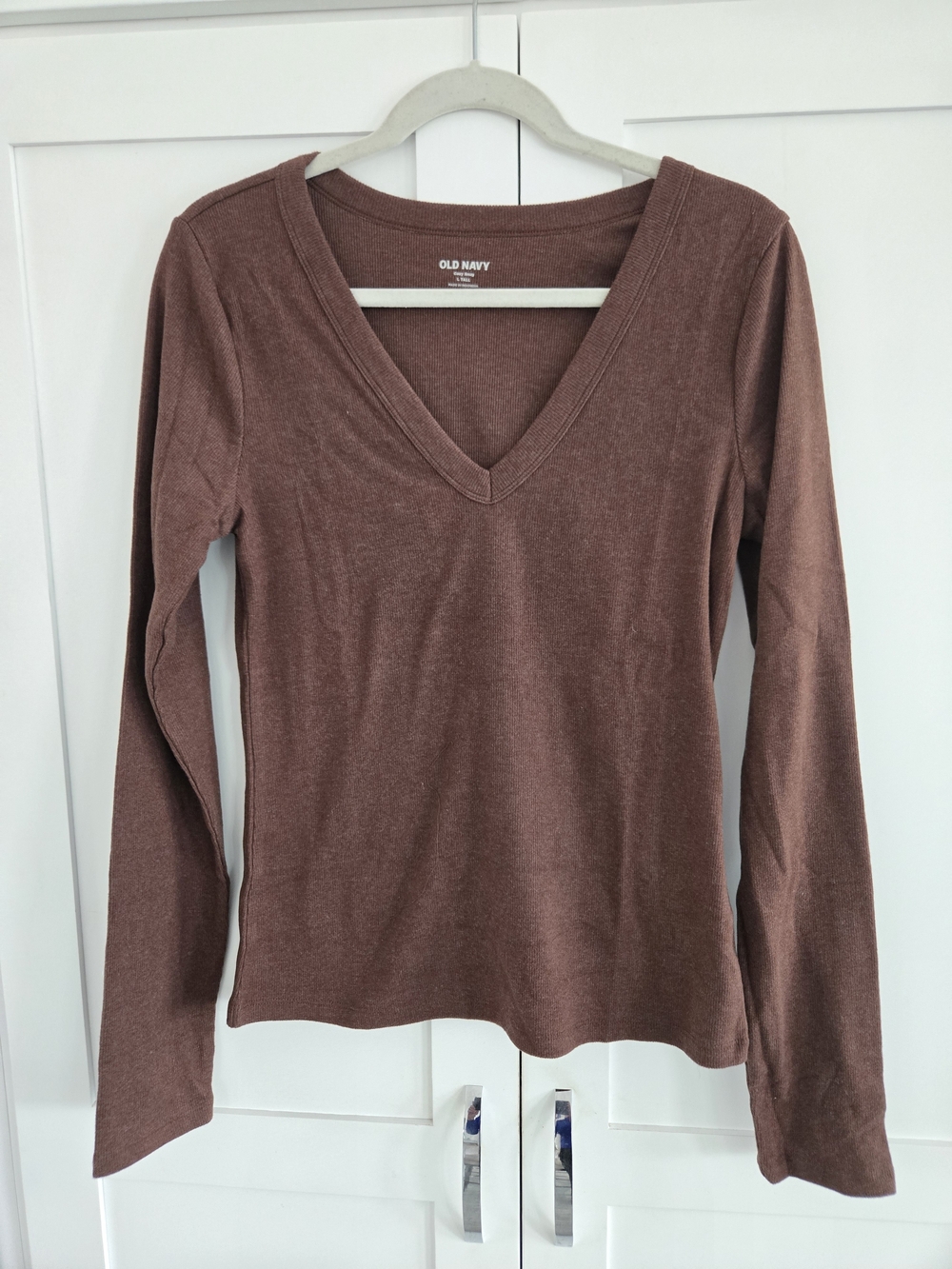 Old Navy Women's V-Neck Long Sleeve Top - Medium Brown. Never Worn.